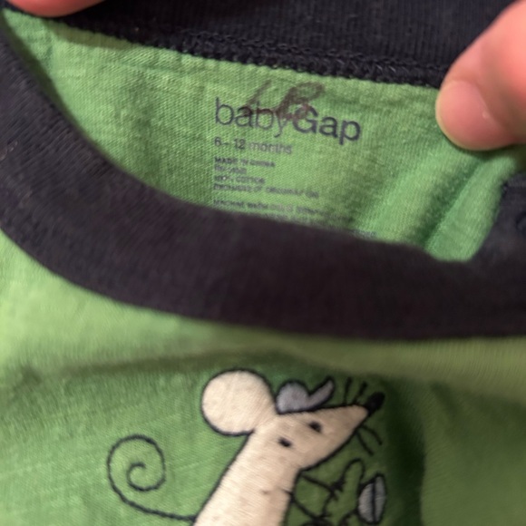 Gap 6/12 Month Pipsqueek Green Onesie - Picture 4 of 5